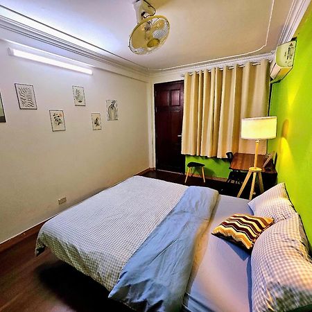 Rainbow Homestay - No 8 Alley 18B Tong Dan Ханой Экстерьер фото