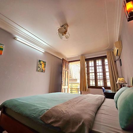 Rainbow Homestay - No 8 Alley 18B Tong Dan Ханой Экстерьер фото